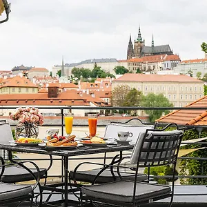 Four Seasons Hotel Praga
